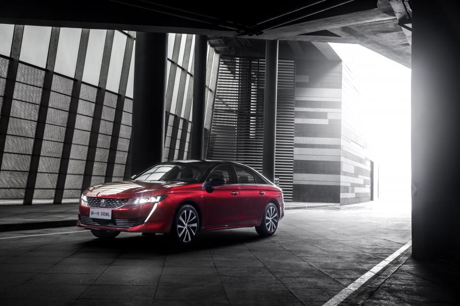  Peugeot 508L GT 2018 года  (CN) (фото 9 из 40)